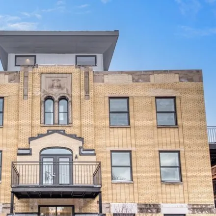 Rent this 2 bed house on 4637 North Ashland Avenue in Chicago, IL 60640