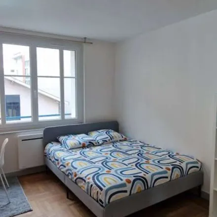 Image 3 - 22 Rue Pélisson, 69100 Villeurbanne, France - Apartment for rent