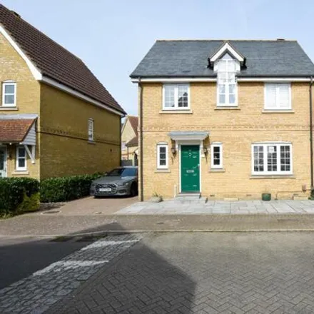 Buy this 5 bed house on Redshank Road in Lower Upnor, ME4 3NX