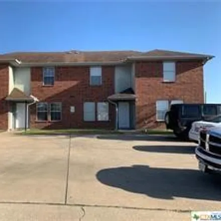 Image 1 - 5906 Greengate Drive, Killeen, TX 76543, USA - Duplex for sale