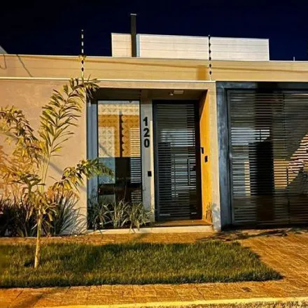 Buy this 3 bed house on Rua Ana Gealh in Bom Jardim, Maringá - PR