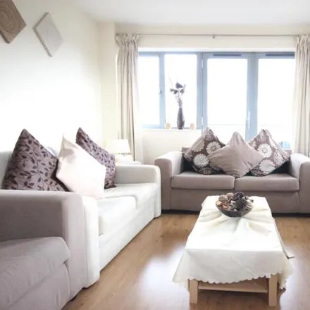 Image 1 - Aqua House, Agate Close, London, NW10 7FF, United Kingdom - Apartment for sale