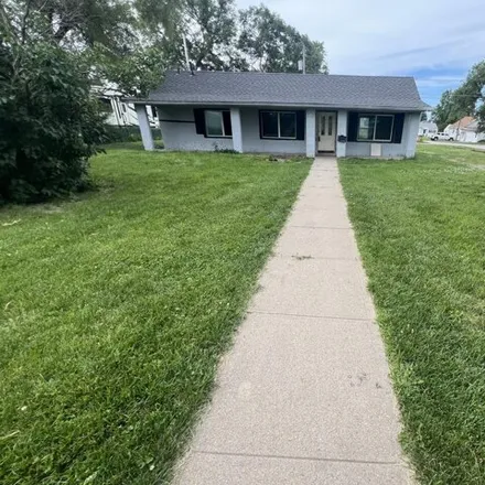 Buy this 2 bed house on 2929 2nd Ave in Council Bluffs, Iowa