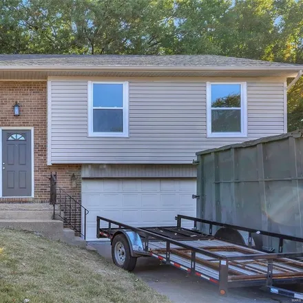 Buy this 3 bed house on 110 Urban Way in Swansea, IL 62226