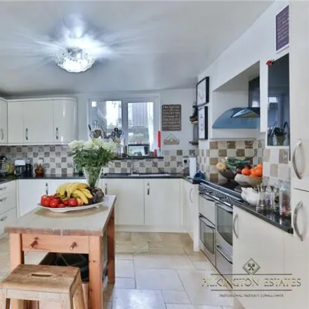 Image 2 - 22 Brunswick Place, Plymouth, PL2 1AX, United Kingdom - Townhouse for sale