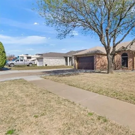 Image 2 - 1735 Caprock Drive, Killeen, TX 76549, USA - House for sale