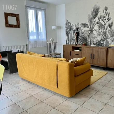 Buy this 2 bed house on 21 Rue Mounet Sully in 24100 Bergerac, France
