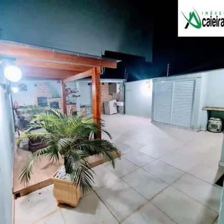 Buy this 3 bed house on Rua Rouxinol in Laranjeiras, Caieiras - SP