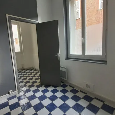 Image 2 - 23 Rue Vélane, 31000 Toulouse, France - Apartment for rent