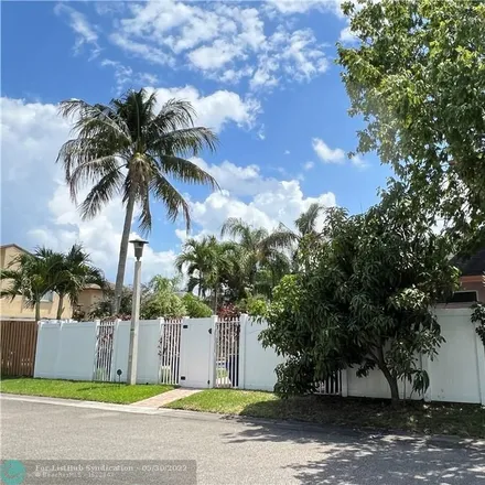 Image 6 - 2384 Northwest 34th Way, Coconut Creek, FL 33066, USA - House for sale