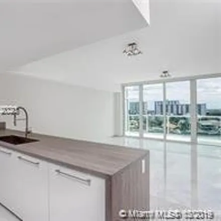 Image 3 - 400 Sunny Isles Boulevard - Condo for rent
