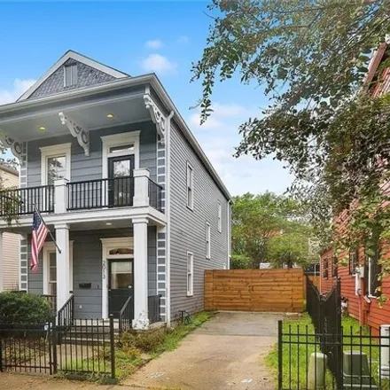 Rent this 3 bed house on 2013 Chippewa Street in New Orleans, LA 70158