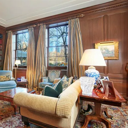 Image 2 - 820 FIFTH AVENUE MAISONETTE in New York - Apartment for sale