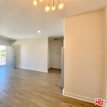Image 4 - Virgil Avenue, Los Angeles, CA 90029, USA - Apartment for rent