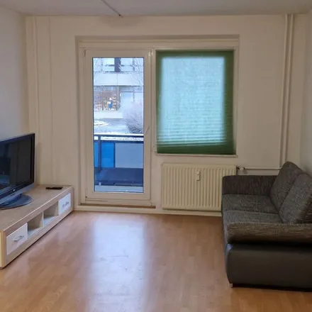 Rent this 3 bed apartment on An der Kotsche 19 in 04207 Leipzig, Germany