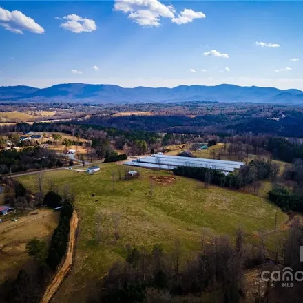 Image 2 - unnamed road, Morganton, NC, USA - House for sale