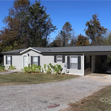 Buy this 3 bed house on 2428 Charlie Ridge Place in Lenoir, NC 28645