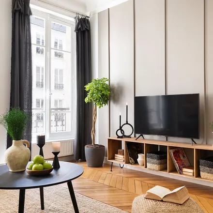 Image 4 - 72 Avenue Kléber, 75116 Paris, France - Apartment for rent