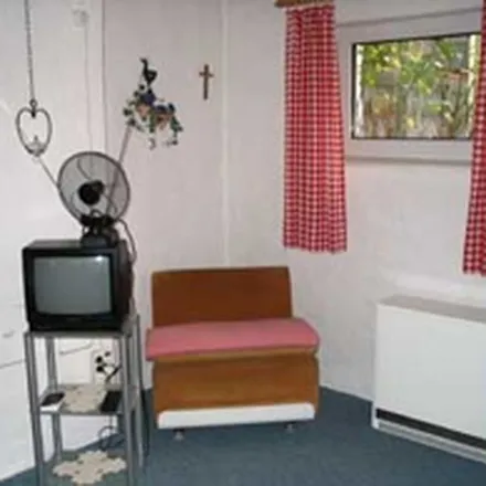 Rent this 2 bed apartment on Veerßer Straße 40 in 29525 Uelzen, Germany