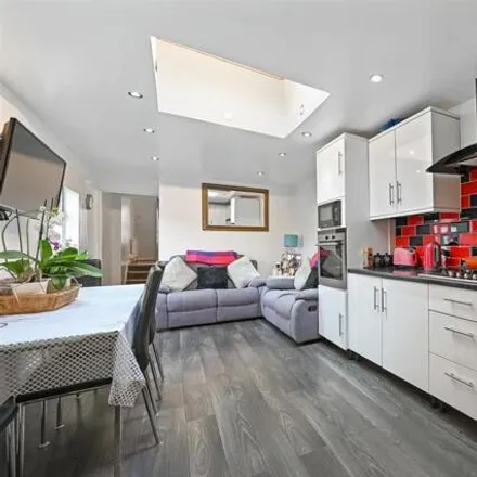 Image 1 - Bruce Road, London, NW10 8QP, United Kingdom - Apartment for sale