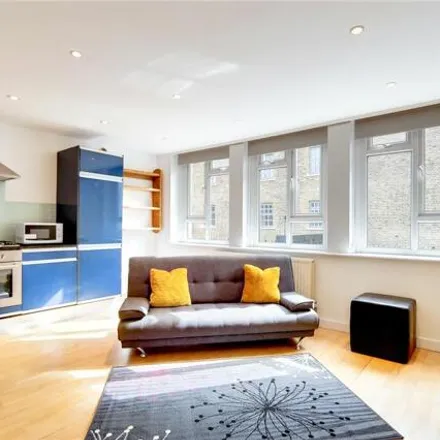 Rent this 1 bed room on Elizabeth Garrett Anderson School in Donegal Street, London
