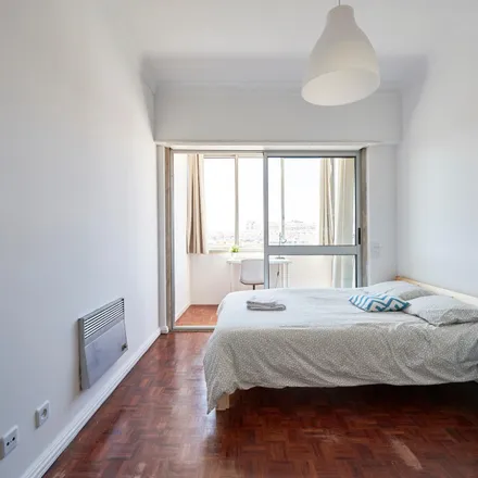 Rent this 8 bed room on LSB-00027 in Rua Conde de Almoster, 1500-197 Lisbon