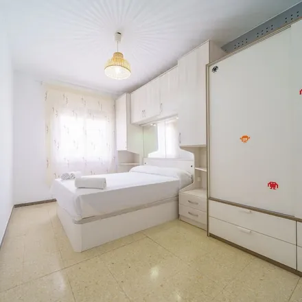 Image 1 - Pineda de Mar, Carrer del Consolat del Mar, 08397 Pineda de Mar, Spain - Apartment for rent