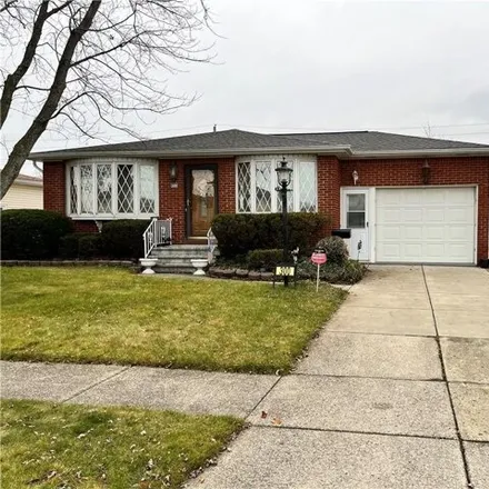 Rent this 3 bed house on 300 Enez Drive in Village of Depew, NY 14043