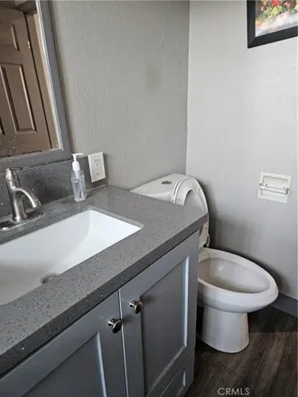 Image 7 - Whittier Boulevard, East Los Angeles, CA 90023, USA - House for sale