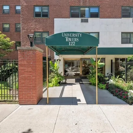 Buy this 1 bed condo on 122 Ashland Place in New York, NY 11201