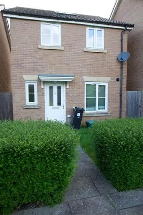 Rent this 3 bed house on 55 Wood Mead in Bristol, BS16 1GQ