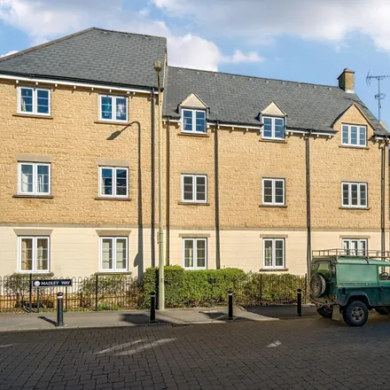 Rent this 2 bed apartment on Cherry Tree Way in Witney, OX28 1AQ