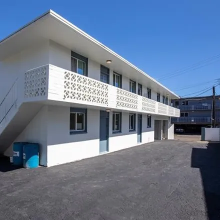 Image 1 - Waipahu Intermediate School, Pupuole Street, Waipahu, HI 96797, USA - Duplex for sale