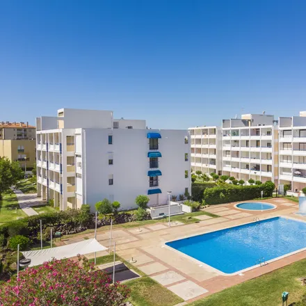 Rent this 2 bed apartment on Caminho do Lago in 8125-432 Quarteira, Portugal