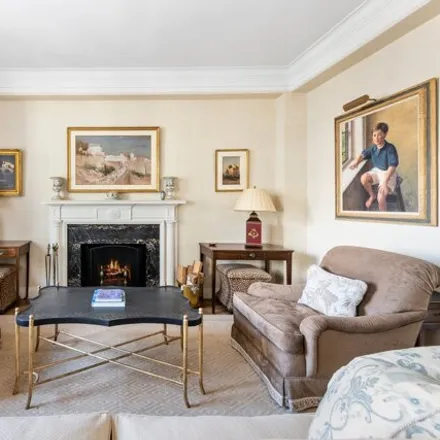 Image 2 - 520 East 86th Street, New York, NY 10028, USA - Apartment for sale
