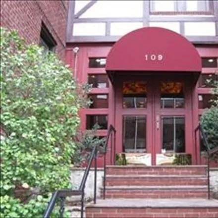 Buy this 1 bed condo on 103 Grand Avenue in Englewood, NJ 07631