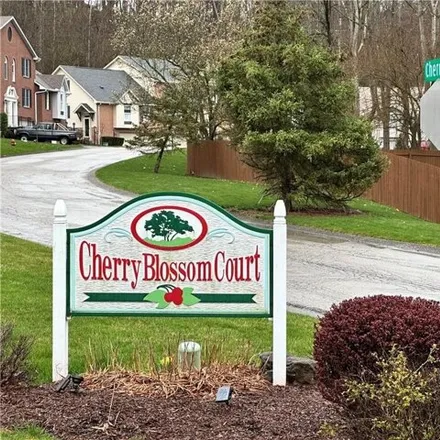 Image 3 - 782 Cherry Blossom Court, Delmont, PA 15626, USA - House for sale