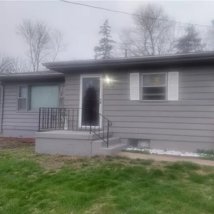 Buy this 2 bed house on 3823 Douglas Avenue in Des Moines, IA 50310