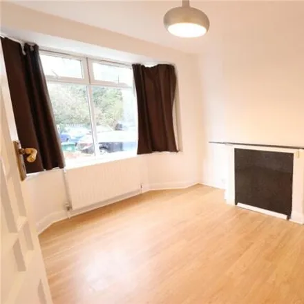 Image 1 - Marlow Court, London, NW9 6EB, United Kingdom - Room for rent