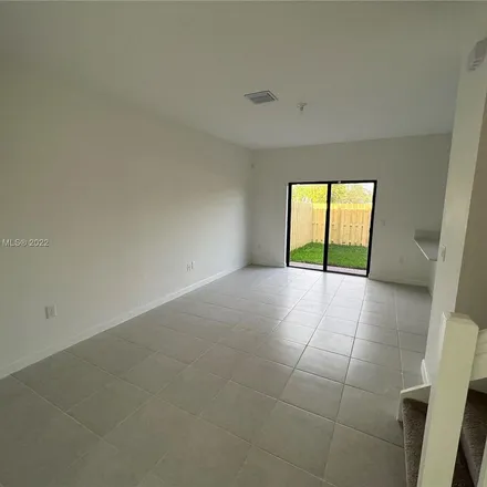 Image 3 - Northeast 5th Place, Miami-Dade County, FL 33179, USA - Apartment for rent