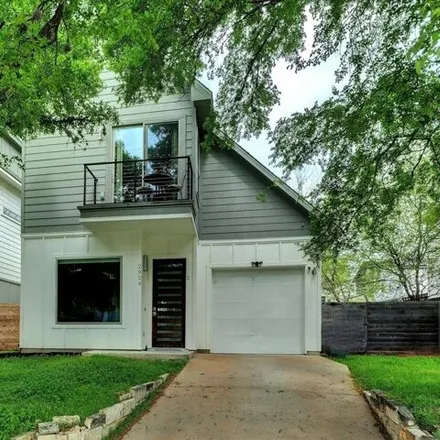 Rent this 2 bed house on 2924 East 14th Street in Austin, TX 78702