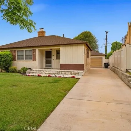 Buy this 3 bed house on 2789 North Brighton Street in Burbank, CA 91504