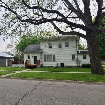 Buy this 4 bed house on 273 North 7th Street in Clear Lake, IA 50428