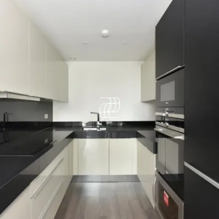 Image 3 - Meranti House, Goodman's Stile, London, E1 8QG, United Kingdom - Apartment for rent