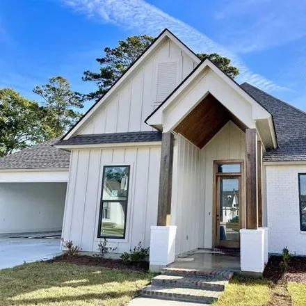 Buy this 4 bed house on 30973 Ivy Street in Livingston Parish, LA 70726