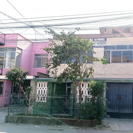 Buy this 7 bed house on Jirón Tacaymano in San Juan de Lurigancho, Lima Metropolitan Area 15427
