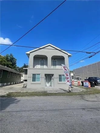 Rent this 1 bed apartment on 337 North Bernadotte Street in New Orleans, LA 70119