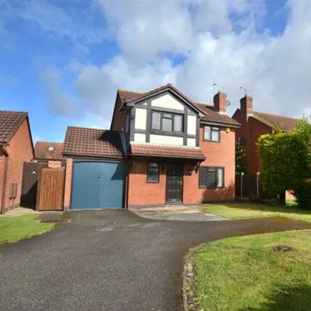 Buy this 4 bed house on Lindisfarne Road in Syston, LE7 1QJ