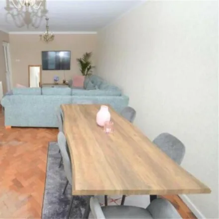Image 4 - Kenilworth Court, 1-81 Asthill Grove, Coventry, CV3 6HP, United Kingdom - Apartment for rent