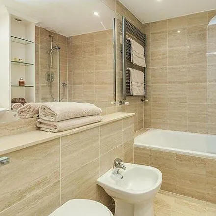 Image 5 - 45 Cathcart Road, London, SW10 9JE, United Kingdom - Apartment for sale
